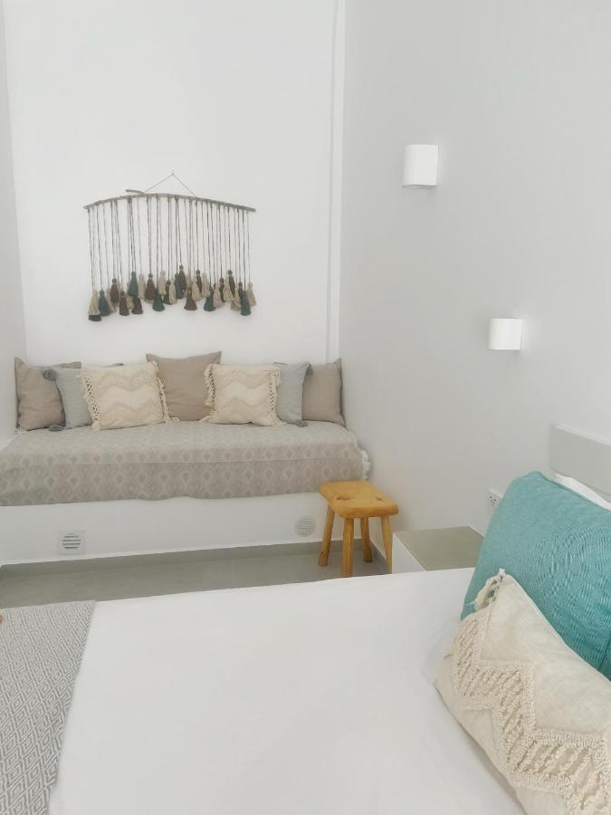 Kirki Rooms By The Sea Parikia  Exterior photo