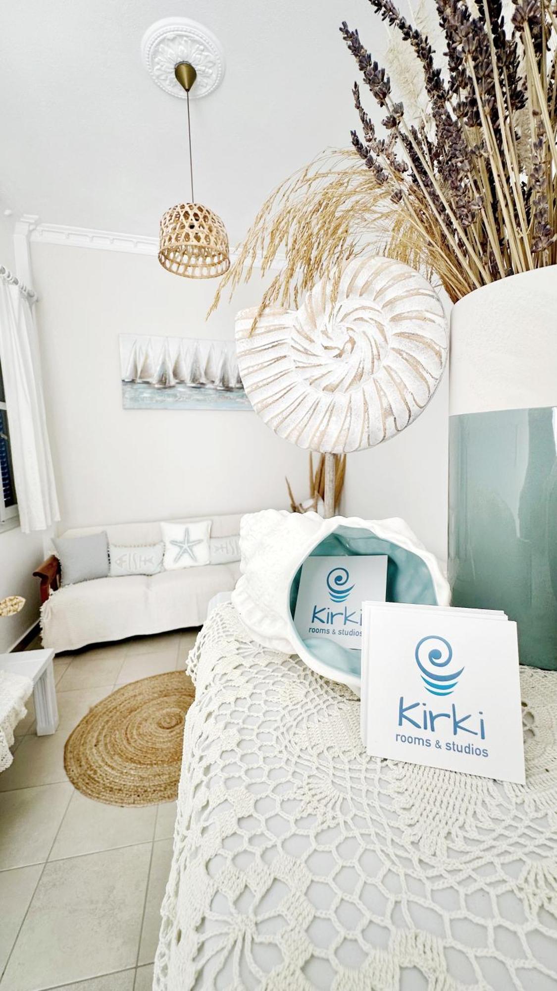 Kirki Rooms By The Sea Parikia  Exterior photo
